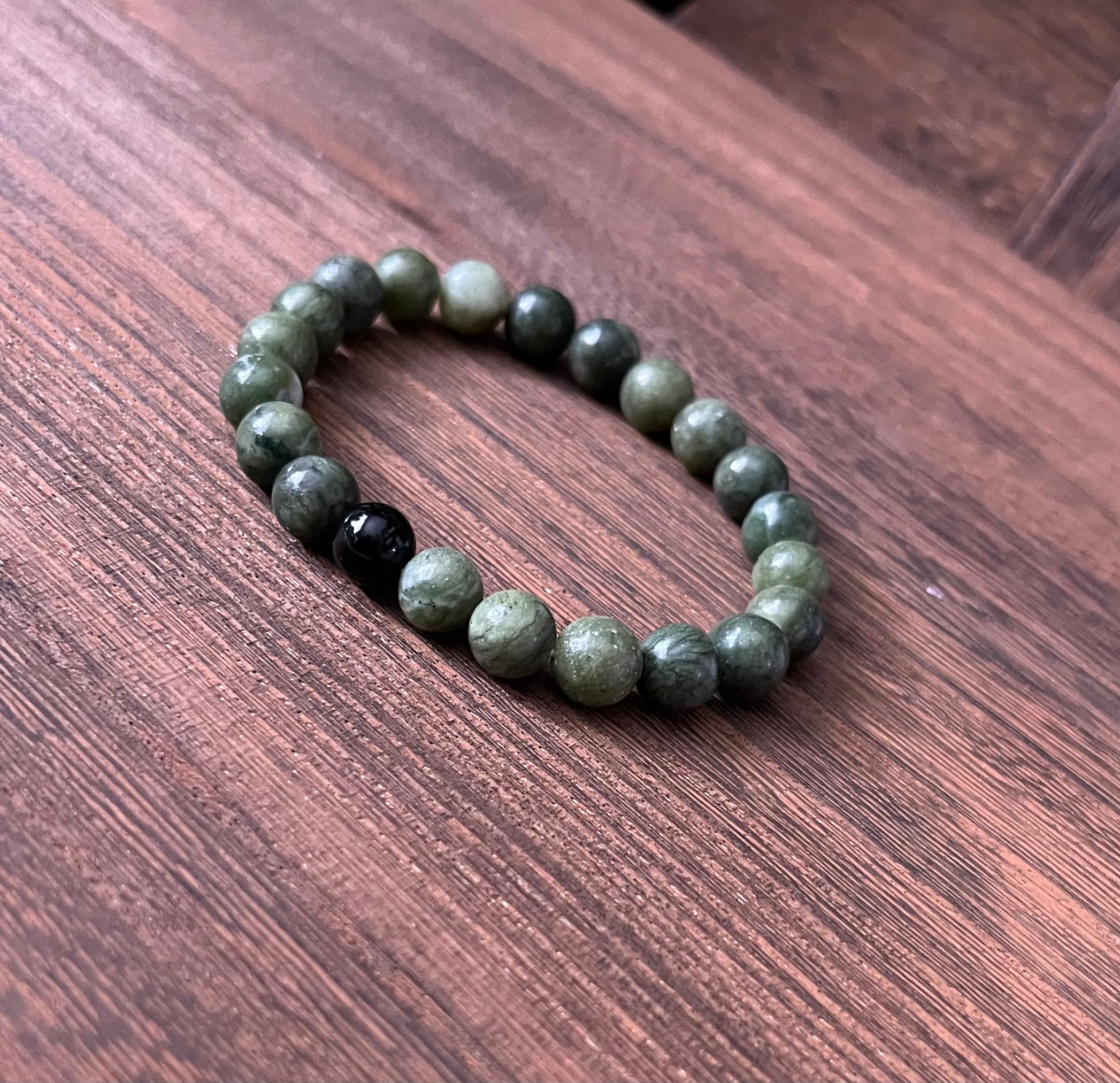 Green Peridot and Black Onyx Stone Bracelet