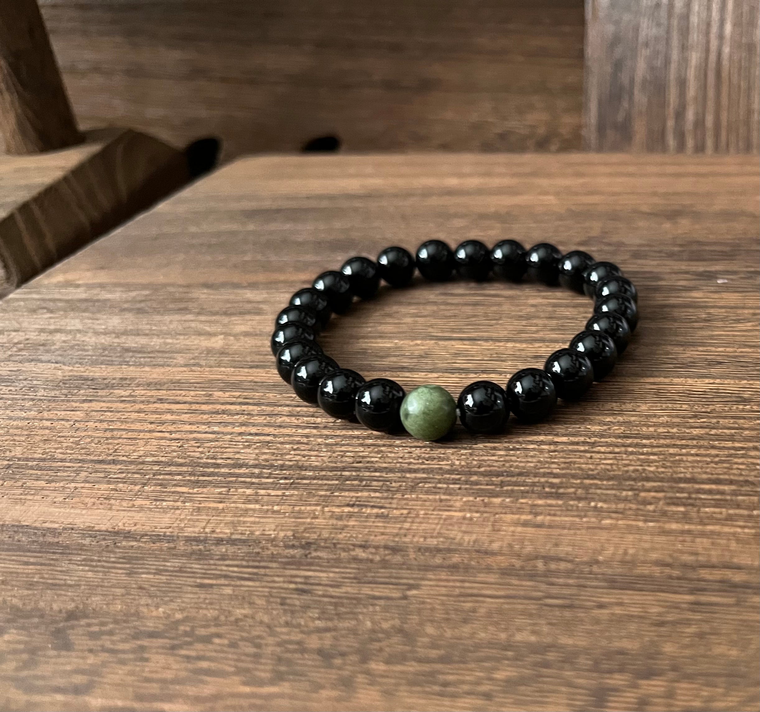 Black Onyx and Green Peridot Stone Bracelet